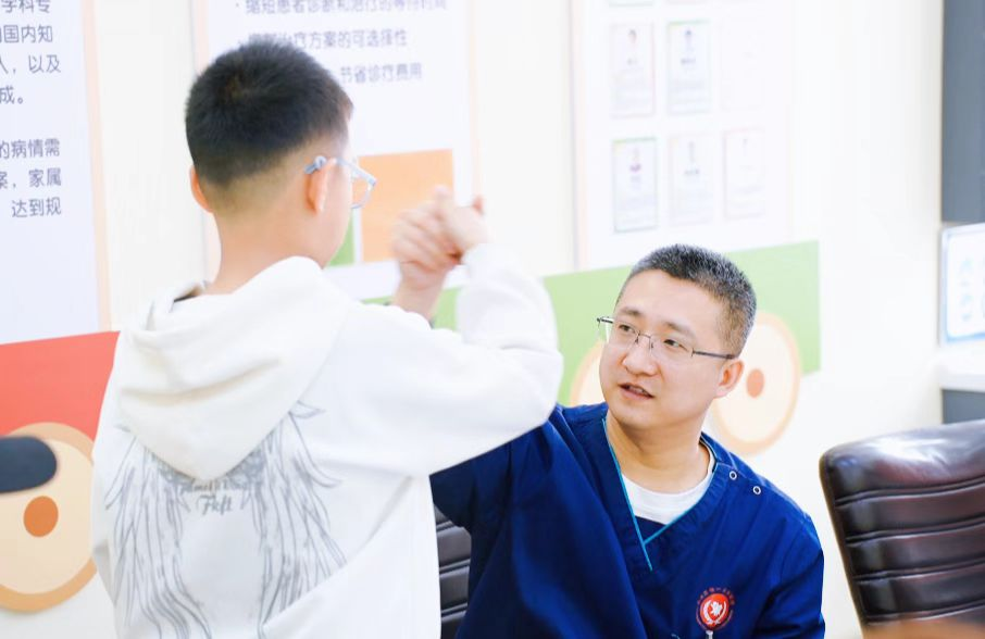 学术交流圆满结束 | 我院特邀中国人民解放军总医院专家来院开展学术交流!助力儿童回归正常生活!